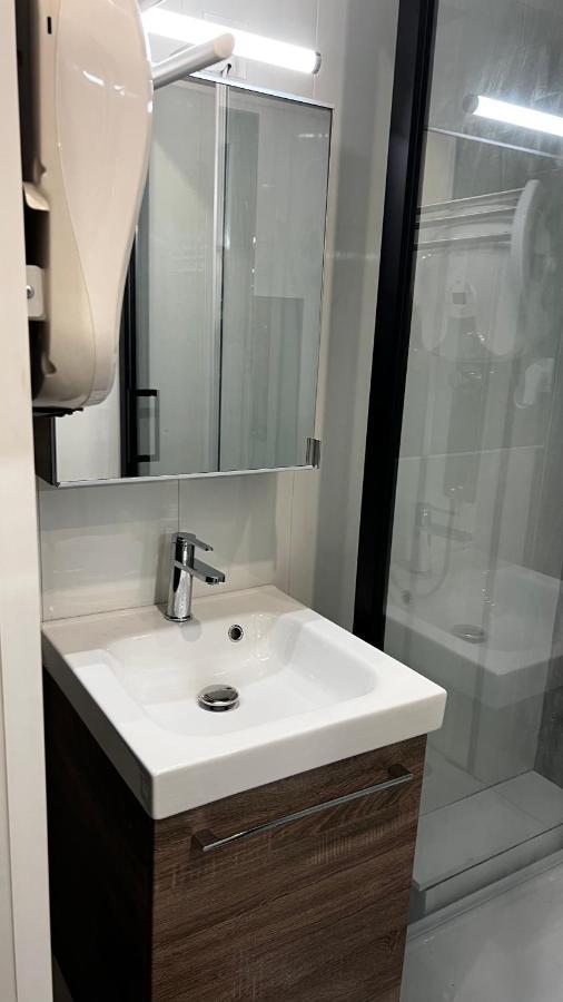 Embrun - Appartement 4/6 Personnes Avec Exterieurs מראה חיצוני תמונה
